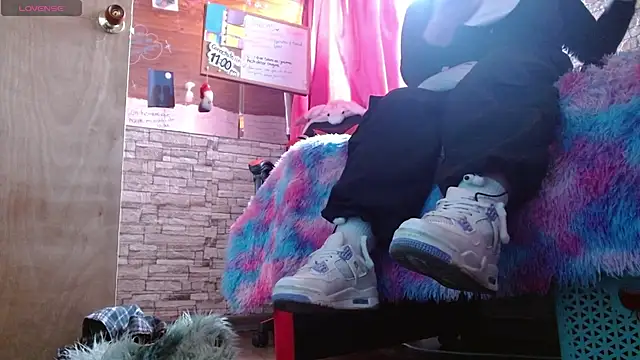 Meg4n 420 online show from January 2025 03:50:01 PM