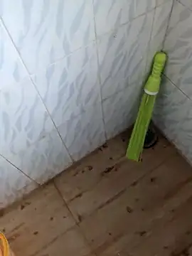 surabhi09 online show from November 2025 03:39:01 AM