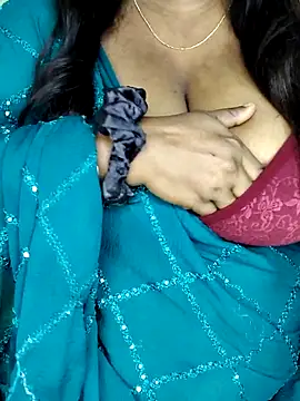 Snapshot of TANIYA-98 chatting on May 2026 03:06:01 PM TANIYA-98 online show from May 2026 03:06:01 PM