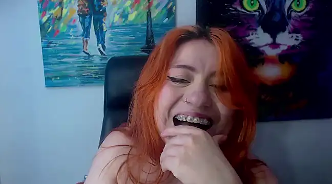 Snapshot of XxMiaSexxyHotxX chatting on March 2025 05:18:02 PM XxMiaSexxyHotxX online show from March 2025 05:18:02 PM