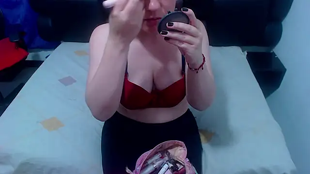 Snapshot of XxMiaSexxyHotxX chatting on October 2025 02:12:02 PM XxMiaSexxyHotxX online show from October 2025 02:12:02 PM