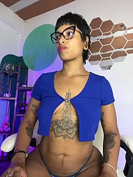 LollaByer online show from September 2025 01:42:02 AM