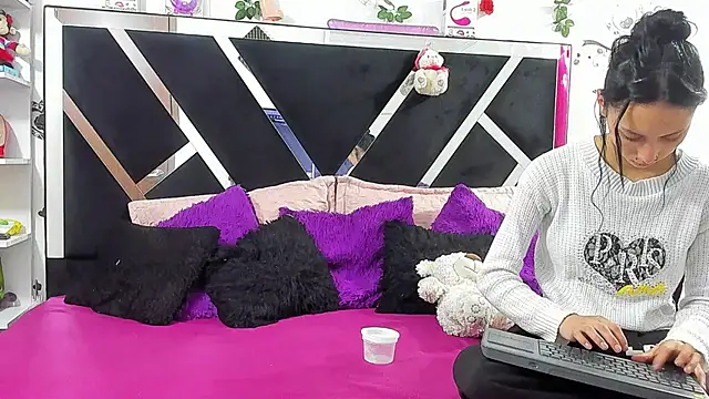 thedream girls online show from September 2025 12:06:01 PM