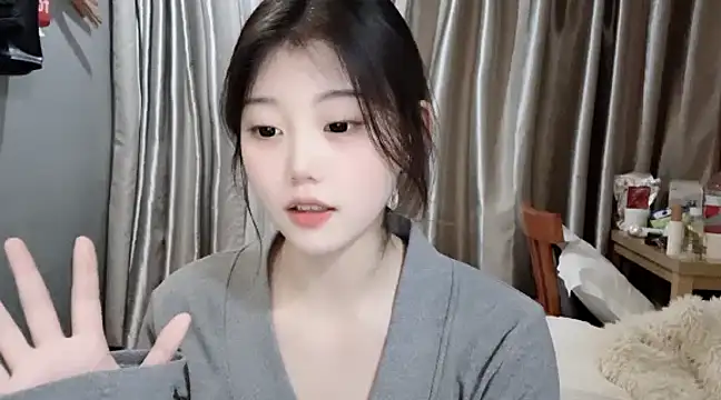 yangyang-1115 online show from February 2025 05:58:01 AM