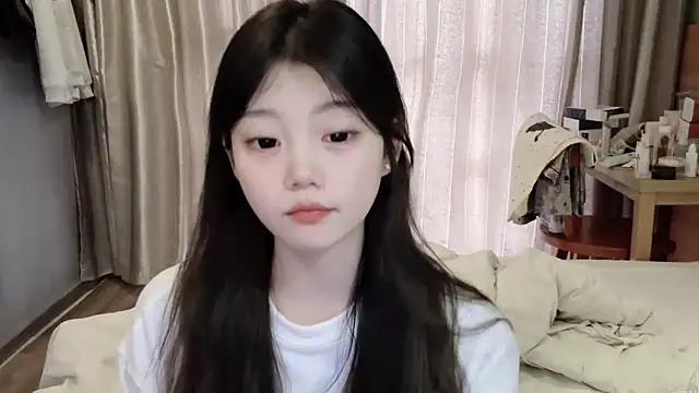 yangyang-1115 online show from March 2025 04:38:02 AM