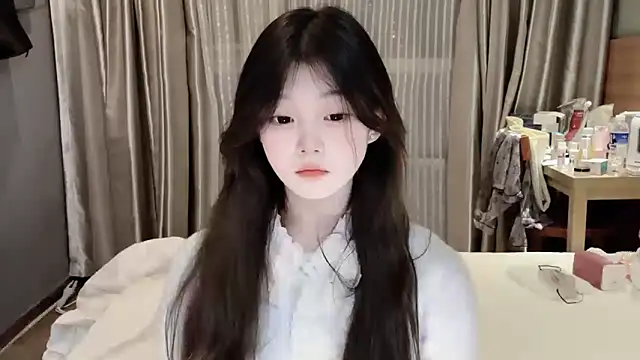 yangyang-1115 online show from March 2025 01:45:01 PM