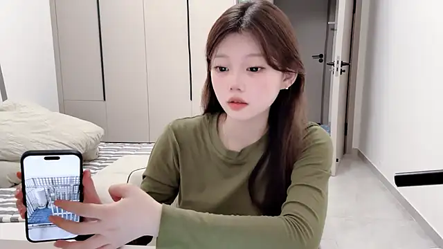 yangyang-1115 online show from September 2025 05:51:01 AM