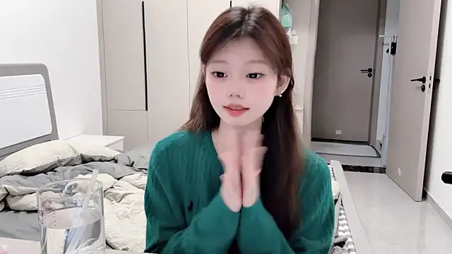 yangyang-1115 online show from September 2025 05:20:02 AM