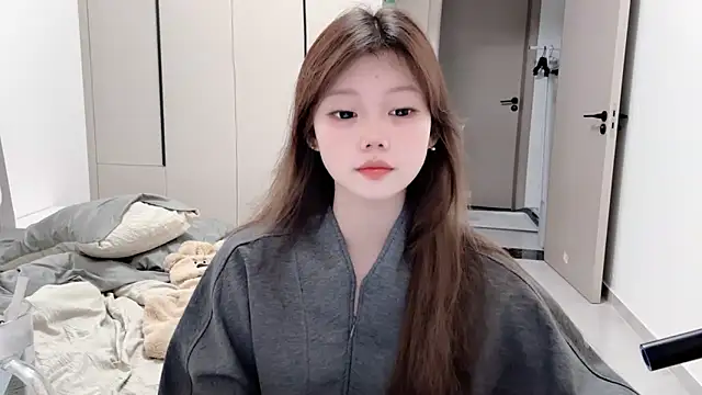 yangyang-1115 online show from September 2025 05:21:01 AM