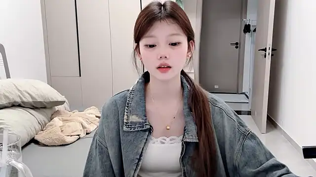 yangyang-1115 online show from September 2025 04:16:01 AM