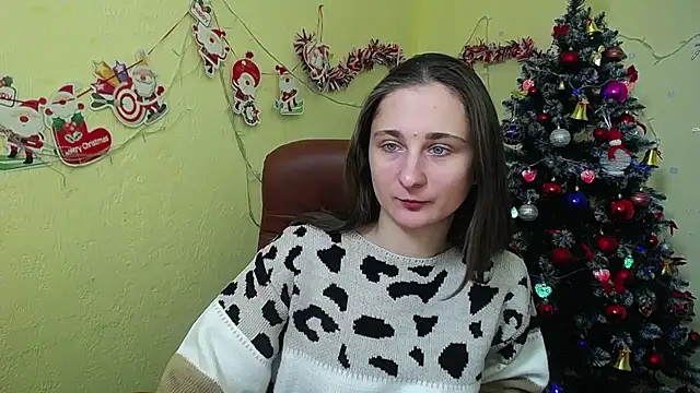 MichelLeee online show from December 2024 12:11:01 PM