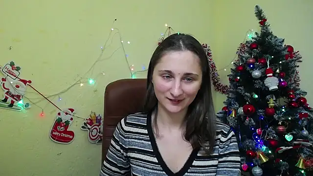 MichelLeee online show from December 2024 03:35:01 PM