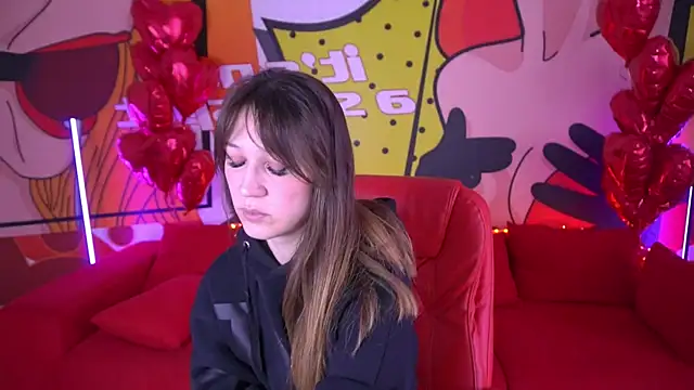 DreamyLinaa online show from February 2025 07:34:02 AM