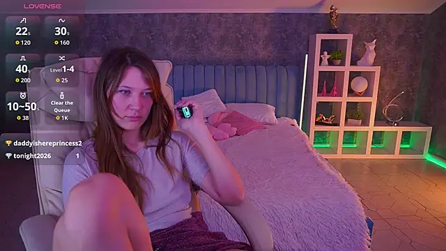 DreamyLinaa online show from April 2026 03:35:02 AM