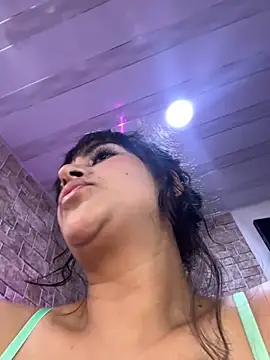 Snapshot of Lady_Rey chatting on January 2026 11:36:01 PM Lady Rey online show from January 2026 11:36:01 PM