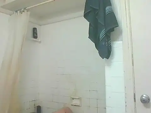 Snapshot of Honeybee2025 chatting on February 2025 04:20:01 AM Honeybee2025 online show from February 2025 04:20:01 AM