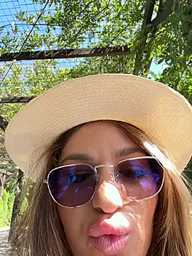 KiraRosse online show from September 2025 09:52:01 AM