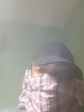 Snapshot of bandi-big-dick chatting on December 2024 03:00:02 PM bandi-big-dick online show from December 2024 03:00:02 PM