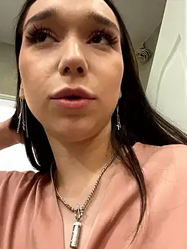 TaylorDavids online show from February 2025 11:32:02 PM