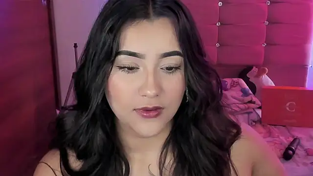 male couper online show from December 2024 04:25:02 PM