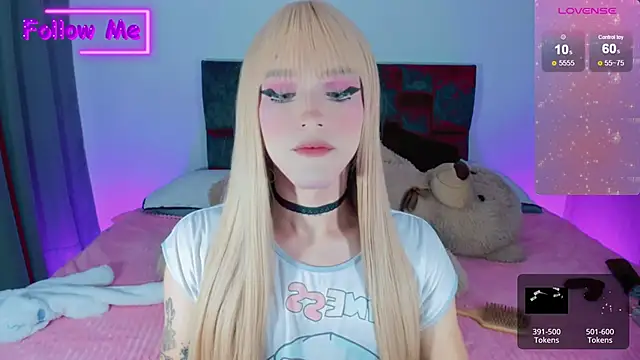 Kirmyy  online show from December 2024 10:45:01 PM