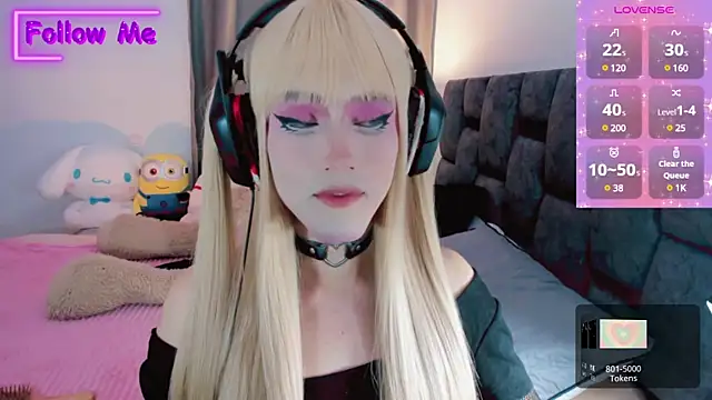 Kirmyy  online show from March 2025 10:38:02 PM