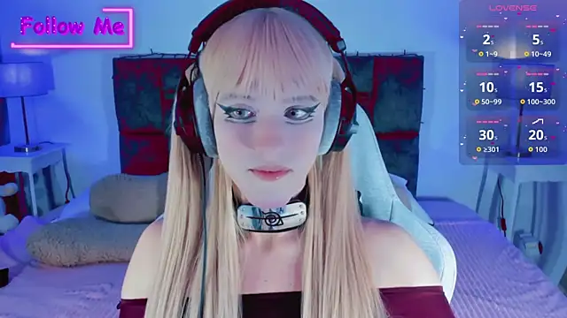 Kirmyy  online show from September 2025 10:21:01 PM