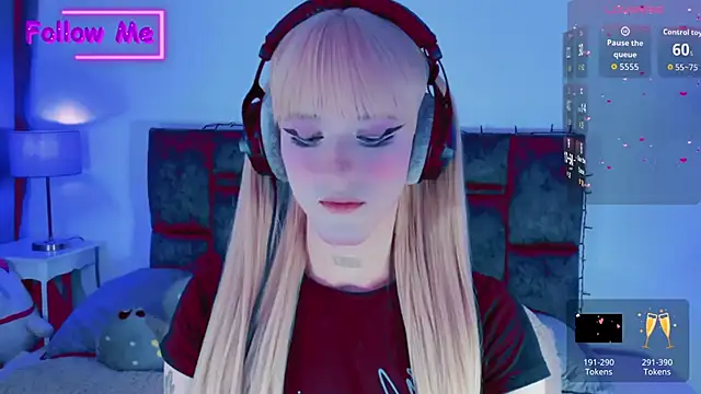 Kirmyy  online show from October 2025 02:31:01 AM