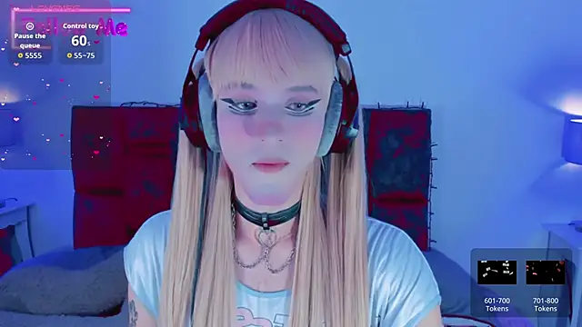 Kirmyy  online show from October 2025 09:04:02 PM