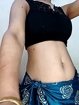 xpihu online show from November 2025 05:48:02 PM