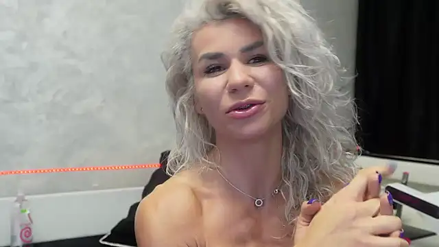 SquirtyFit Devil online show from December 2024 06:52:01 AM