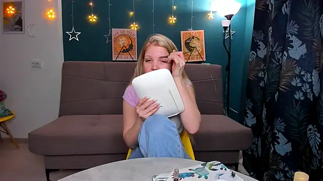 Xloe Queen online show from January 2025 10:11:02 AM