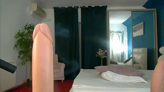 Anne Blueeyes online show from January 2025 04:49:02 PM