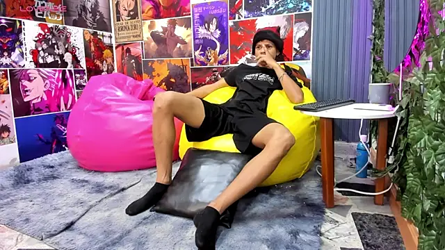 Snapshot of Jeffry_wolvess chatting on January 2025 12:30:01 PM Jeffry wolvess online show from January 2025 12:30:01 PM