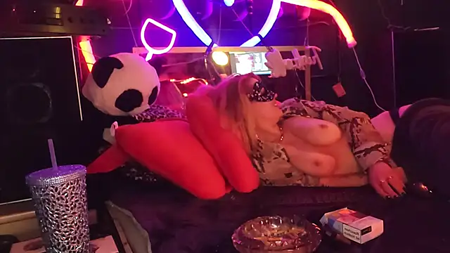 anonymouszN online show from February 2025 12:19:01 AM