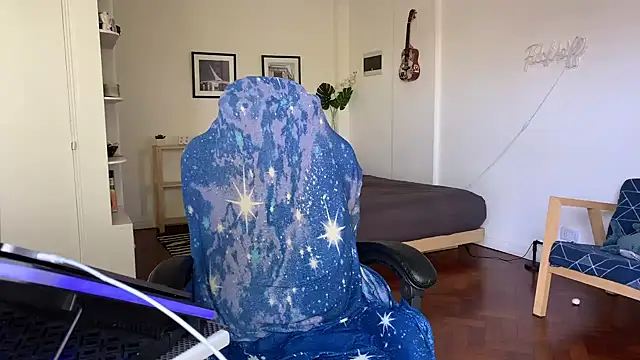 Den BlueXx online show from January 2025 07:11:01 PM