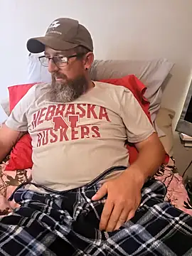 Huskers2020 online show from October 2025 05:45:01 PM