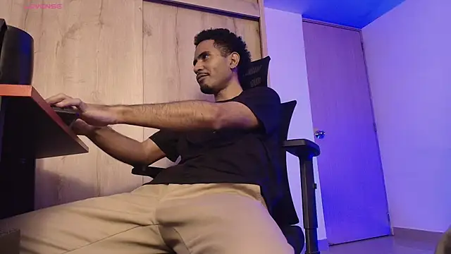 coleman160 online show from April 2026 05:08:02 AM