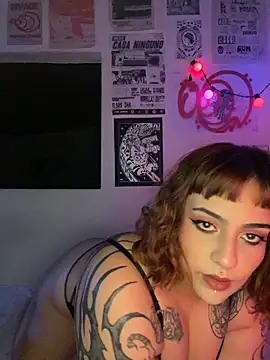 Snapshot of name_less_lulu chatting on February 2026 11:56:01 PM name less lulu online show from February 2026 11:56:01 PM