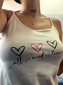 ellie mcdonald online show from November 2025 08:31:01 PM