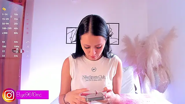 Snapshot of ellie_mcdonald chatting on March 2026 08:59:01 PM ellie mcdonald online show from March 2026 08:59:01 PM