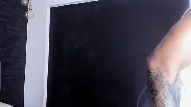 bruno miller  online show from March 2025 03:01:01 AM