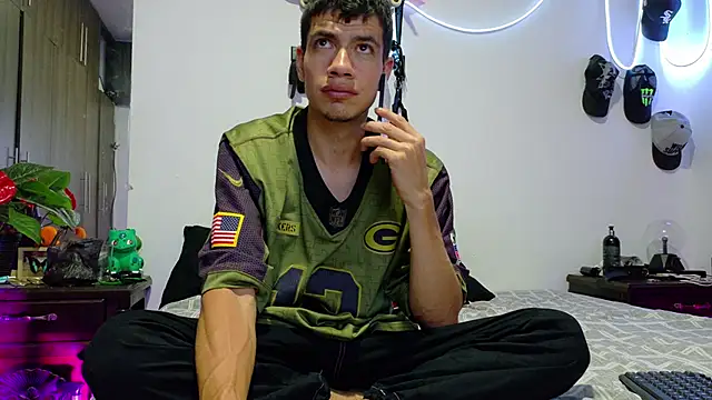 Nymphobuddies online show from January 2025 04:09:01 AM