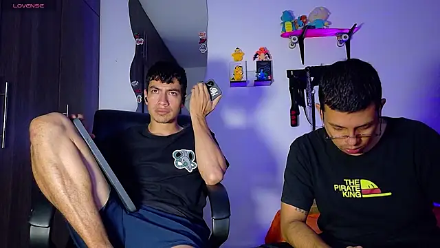 Nymphobuddies online show from September 2025 01:19:02 AM