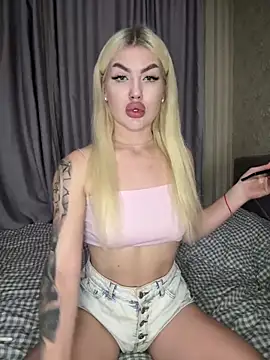 Snapshot of Cute_Barbieee_ chatting on December 2024 11:52:02 PM Cute Barbieee online show from December 2024 11:52:02 PM