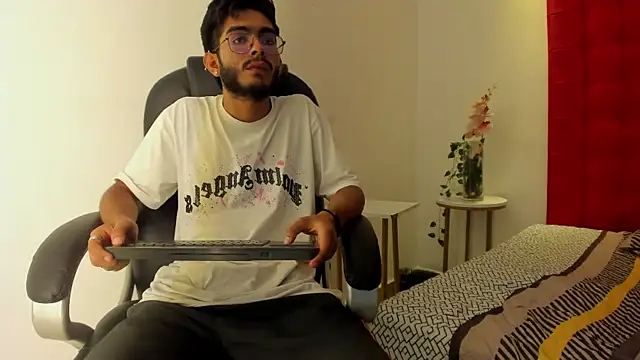 orion perla online show from February 2025 01:41:01 AM