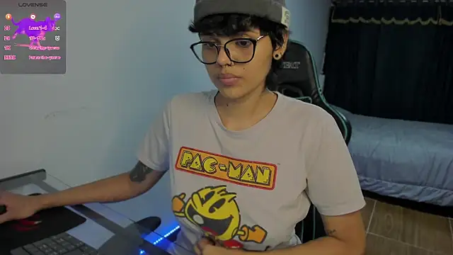 Snapshot of gooddess_isis chatting on December 2024 04:18:01 AM gooddess isis online show from December 2024 04:18:01 AM