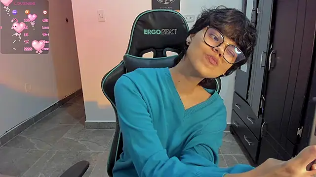 Snapshot of gooddess_isis chatting on January 2025 04:02:01 AM gooddess isis online show from January 2025 04:02:01 AM