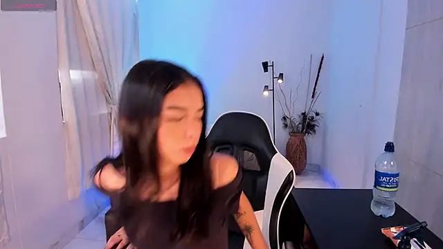 AnabelWolf online show from September 2025 04:51:02 PM