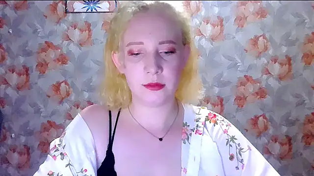 Snapshot of MelxMellie chatting on June 2026 07:51:02 PM MelxMellie online show from June 2026 07:51:02 PM